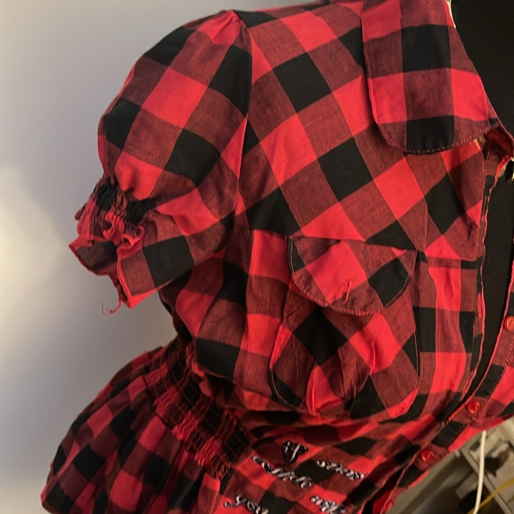 Top - Picture 4 of 7